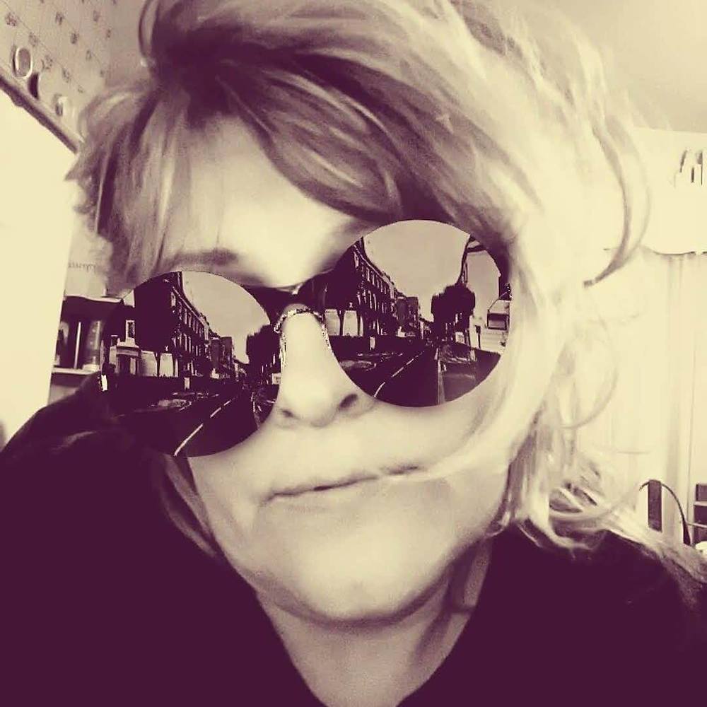 Meet your Posher, Linda